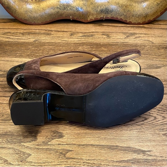 Dea Slings by Trotters Size 10WW - Picture 6 of 11